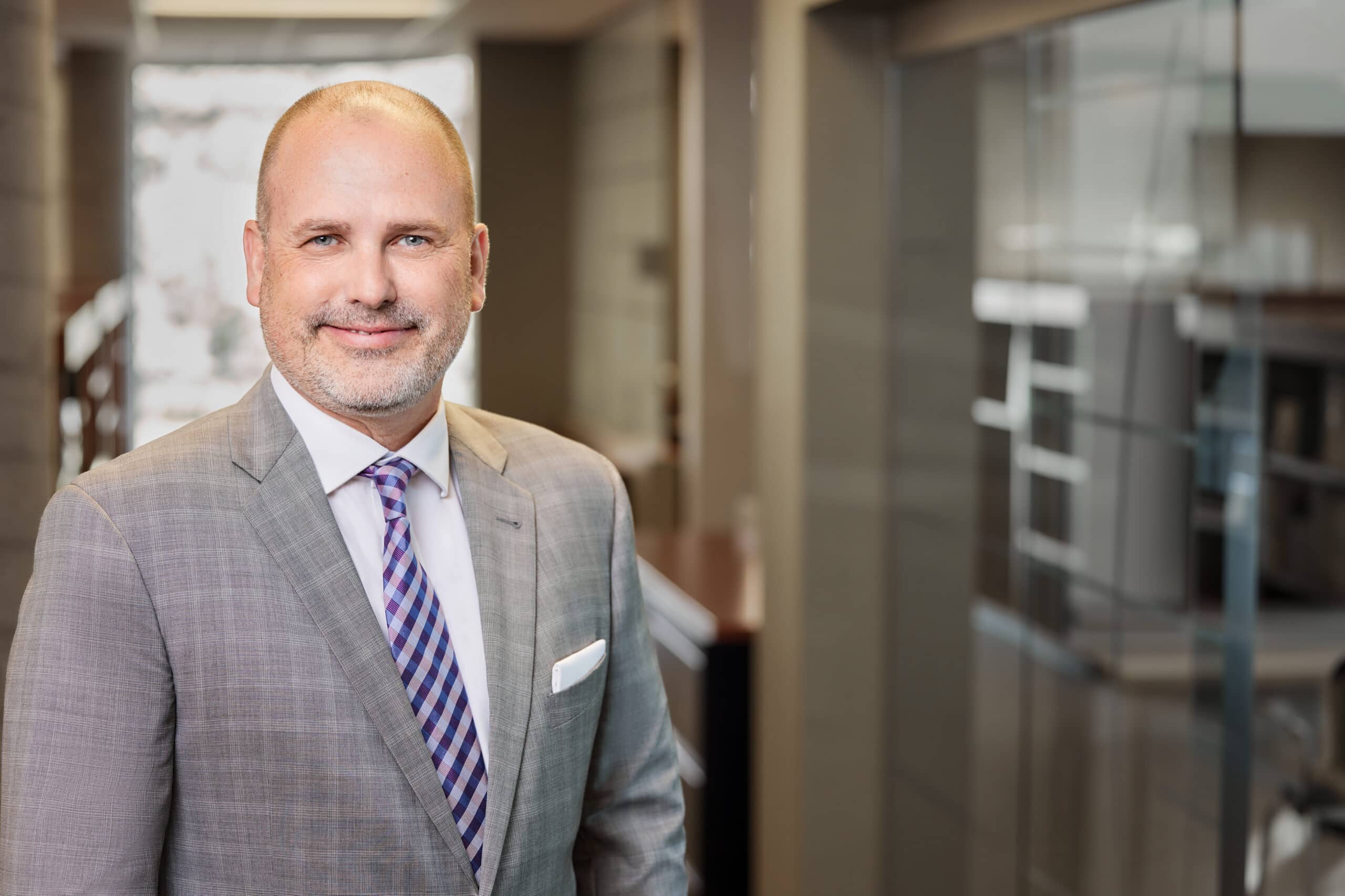 Headshot of Geof Harral