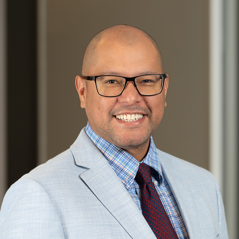 headshot of julio carrillo