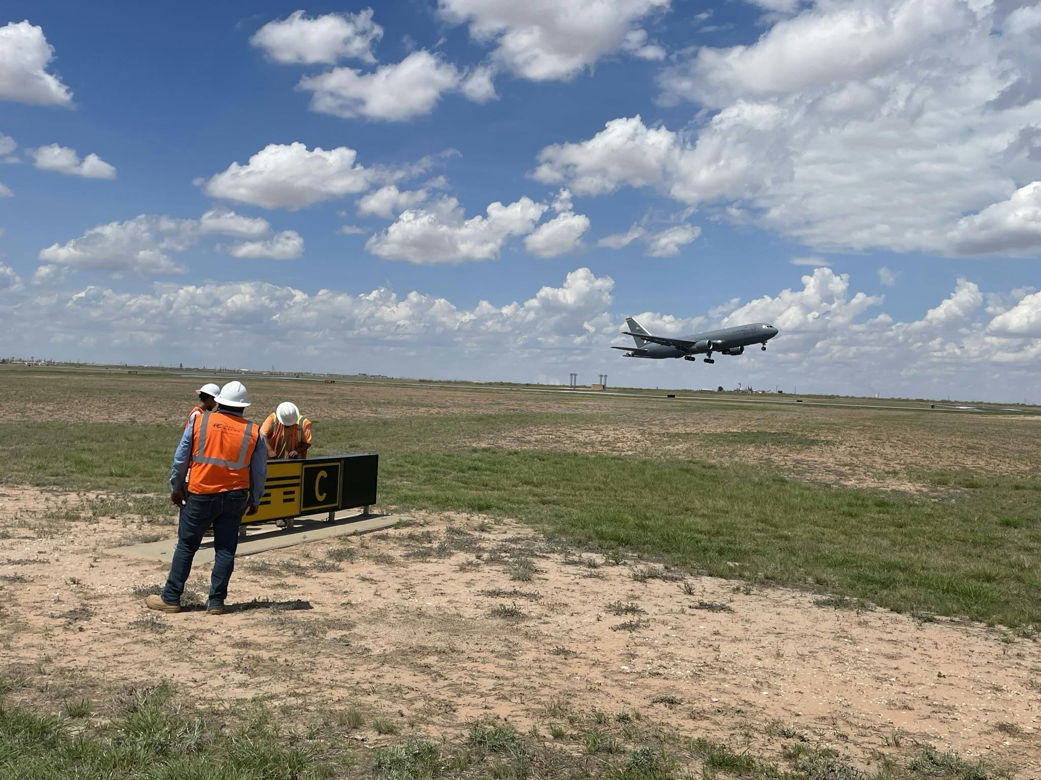 airplane taking off from Midland airport